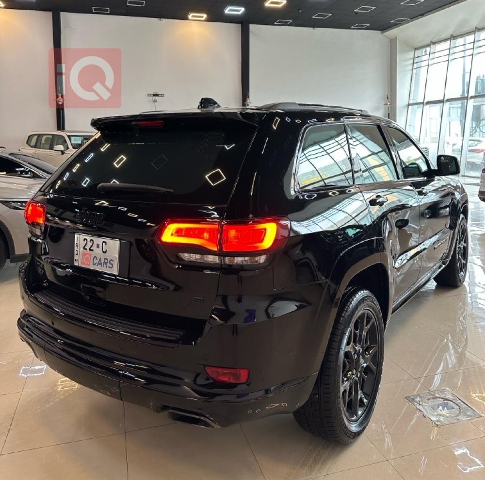 جيب جراند شيروكي